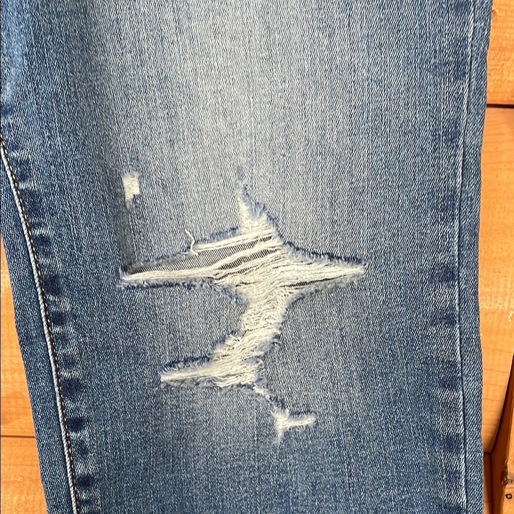 Universal Threads Distressed High Rise Skinny Jeans Plus Size 18 New with Tags - Picture 3 of 11